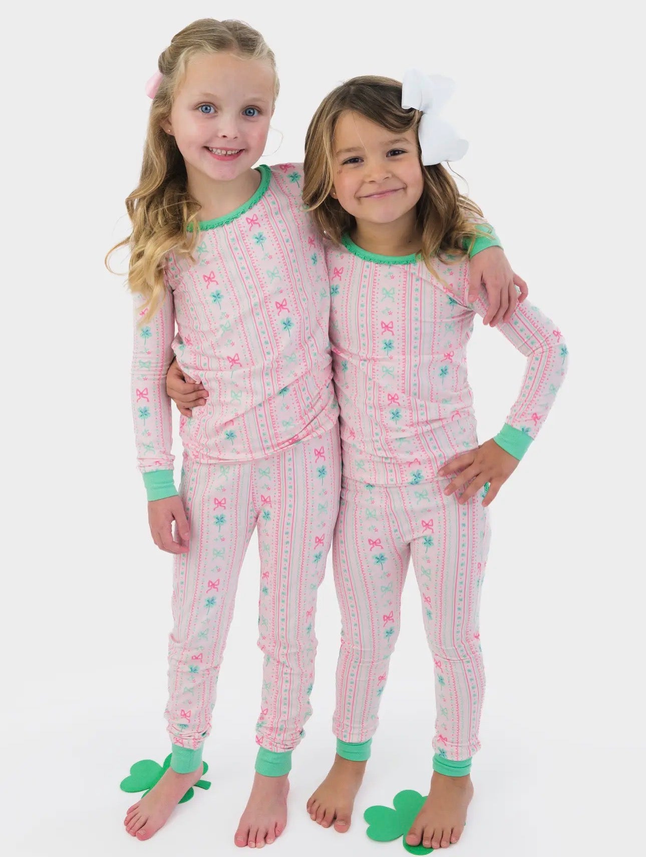 Clover Bows & Wishes