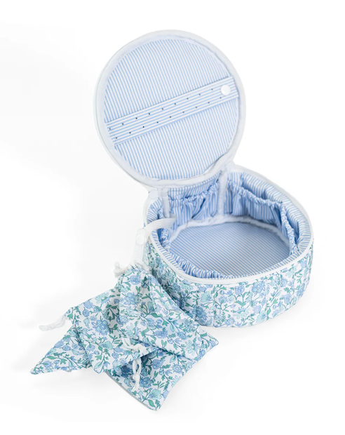 Quilted Jewelry Round