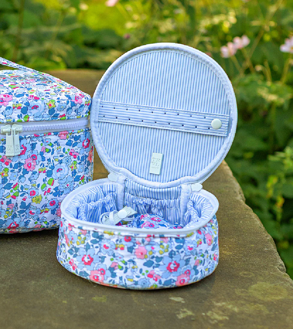 Quilted Jewelry Round