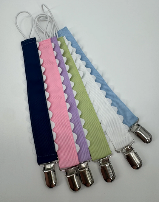Paci Clips